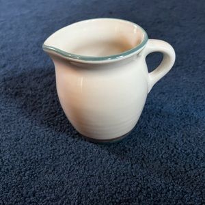 Pfaltzgraff Juniper green mauve band creamer cream pitcher